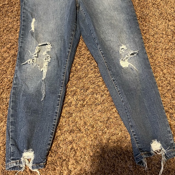 Distressed Girlfriend Jeans - Picture 2 of 7